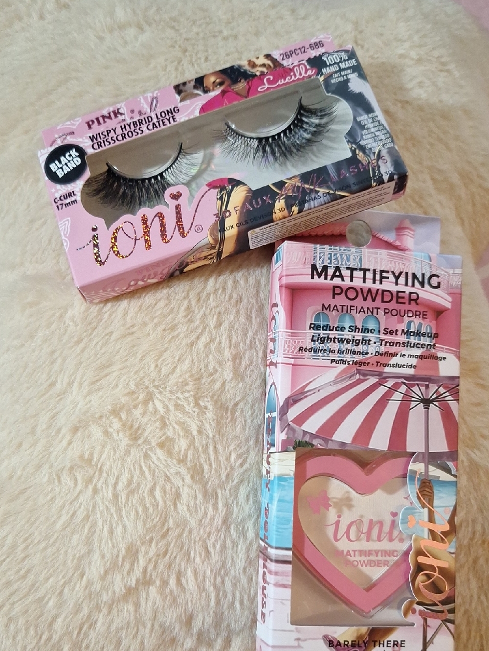 ioni Wispy Hybrid Long Crisscross Lashes & Mattifying Powder - Pink/Gold 2 Items